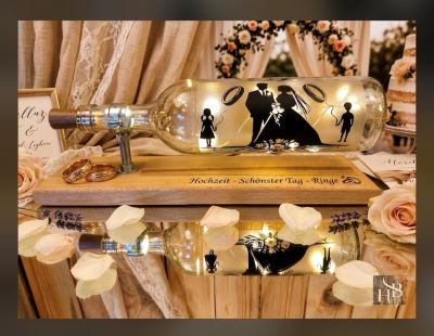 Personalisiertes Hochzeitsgeschenk Flasche mit Licht und Gravur-Optik